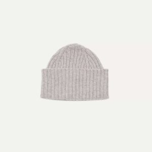 Light Grey Lambswool Ribbed Knit Cap