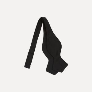 Black Self-Tie Silk Batwing Bow Tie